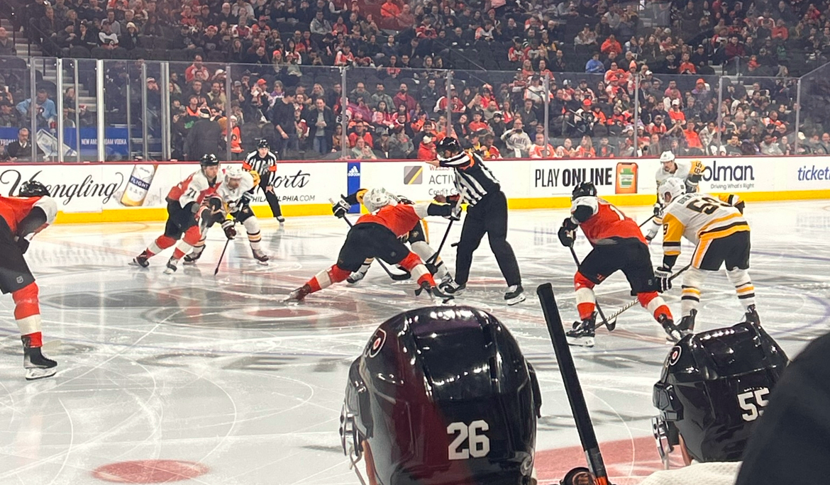 Flyers face off against the Pittsburgh Penguins